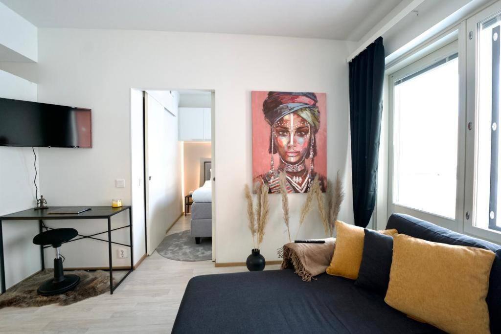 1Br Suite - King Size Bed - Wi-Fi - Gym & Sauna Рованиеми Екстериор снимка